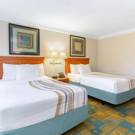 Hotel La Quinta By Wyndham Redding Esterno foto